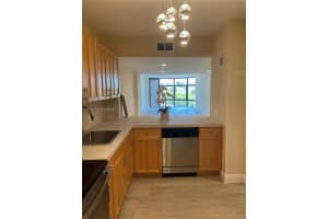 20100 W Country Club Dr APT 302, Aventura, FL 33180, Sold 05/20/22