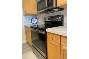 20100 W Country Club Dr APT 302, Aventura, FL 33180, Sold 05/20/22