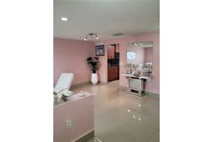 19003 NW 52nd Ct, Miami Gardens, FL 33055, Sold 05/31/22