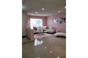 19003 NW 52nd Ct, Miami Gardens, FL 33055, Sold 05/31/22
