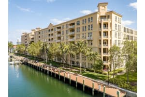 3001 NE 185th St APT 210, Aventura, FL 33180, Sold 05/27/22