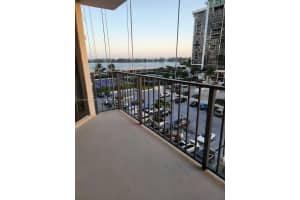 1901 Brickell Ave APT B606, Miami, FL 33129, Sold 05/20/22