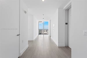 1100 Biscayne Blvd UNIT 4108, Miami, FL 33132, Sold 06/13/22