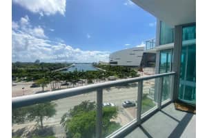 888 Biscayne Blvd APT 409, Miami, FL 33132, Sold 05/16/22