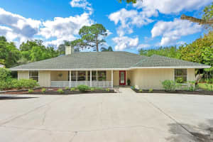 1938 SW Winners Dr, Palm City, FL 34990, Sold 06/30/22