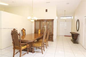 8610 NW 190th Terrace, Hialeah, FL 33015, Sold 05/25/22