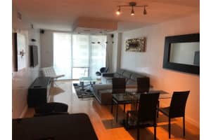 335 S Biscayne Blvd #3000, Miami, FL 33131, Sold 06/30/22