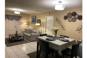 9712 Hammocks Blvd Apt 201-30, Miami, FL 33196, Sold 07/19/22