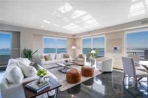 1402 Brickell Bay Dr APT 1601, Miami, FL 33131, Sold 06/30/22
