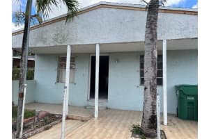 21459 NW 40th Cir Ct, Miami Gardens, FL 33055, Sold 06/06/22