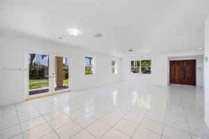 21571 SW 94th Ave, Cutler Bay, FL 33189, Sold 05/10/22