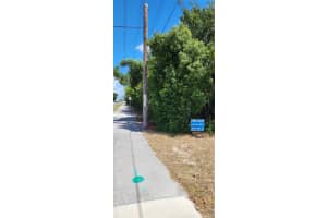 MLS# A11188363, Key Largo, Florida 33037