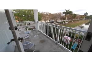 8912 NW 180th Terrace, Hialeah, FL 33018, Sold 10/17/22