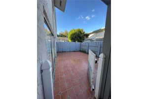 8465 SW 156th Pl APT 504, Miami, FL 33193, Sold 05/31/22