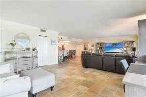2100 S Ocean Dr APT 8CD, Fort Lauderdale, FL 33316, Sold 06/17/22