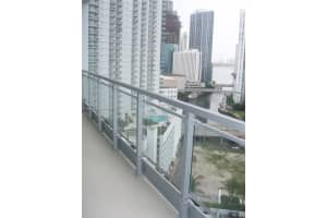 90 SW 3rd St APT 2114, Miami, FL 33130, Sold 07/01/22