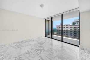 5875 Collins Ave APT 1604, Miami Beach, FL 33140, Sold 05/23/22