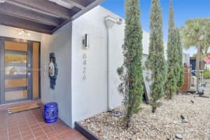 6426 Milk Wagon Ln #6426, Miami Lakes, FL 33014, Sold 05/16/22