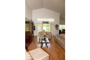 592 Carrington Ln, Weston, FL 33326, Sold 07/11/22