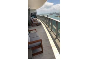488 NE 18th St #4510, Miami, FL 33132, Sold 01/11/23
