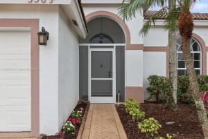 3589 Old Lighthouse Cir, Wellington, FL 33414, Sold 06/30/22