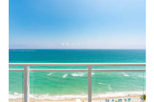 2030 S Ocean Dr APT 2021, Hallandale Beach, FL 33009, Sold 07/25/22