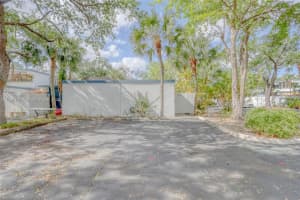 6431 Lemon Tree Ln, Miami Lakes, FL 33014, Sold 05/24/22