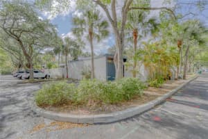 6431 Lemon Tree Ln, Miami Lakes, FL 33014, Sold 05/24/22