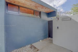 6431 Lemon Tree Ln, Miami Lakes, FL 33014, Sold 05/24/22