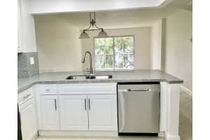 1100 NW 87th Ave APT 304, Coral Springs, FL 33071, Sold 08/02/22