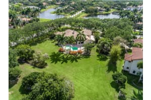 2875 Meadow Ln, Weston, FL 33331, Sold 07/29/22