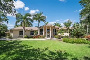 2875 Meadow Ln, Weston, FL 33331, Sold 07/29/22