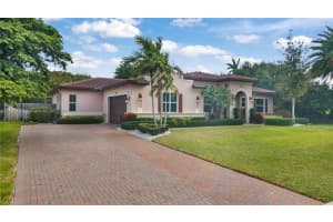 6405 SW 55th Pl, Davie, FL 33314, Sold 05/10/22