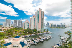 3340 NE 190th St, Miami, FL 33180, Sold 06/02/23
