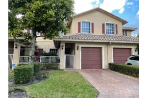 3505 Lakeside Dr, Davie, FL 33328, Sold 06/17/22