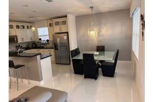 961 N W 97th Ct, Doral, FL 33172, Sold 07/01/22