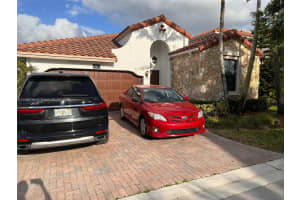 961 N W 97th Ct, Doral, FL 33172, Sold 07/01/22