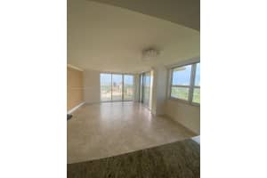 19501 W Country Club Dr APT 2414, Aventura, FL 33180, Sold 05/26/22
