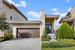 10355 NW 77th St, Doral, FL 33178, Sold 06/13/22