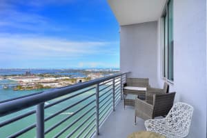 335 S Biscayne Blvd, Miami, FL 33131, Sold 05/16/22