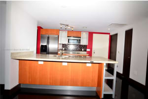 185 SW 7th St APT 2709, Miami, FL 33130, Sold 05/27/22