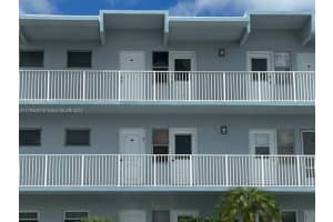 2309 Park Ln APT 303, Hollywood, FL 33021, Sold 08/04/22