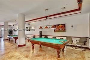 5077 NW 7th St APT 1402, Miami, FL 33126, Sold 06/03/22