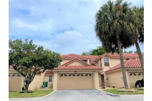 10843 Cypress Glen Dr, Coral Springs, FL 33071, Sold 07/20/22