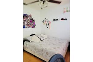 5764 NW 99th Ct, Doral, FL 33178, Sold 05/25/22