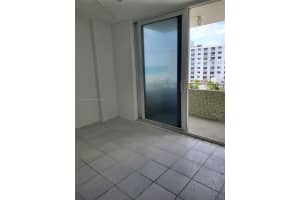 465 Ocean Dr APT 807, Miami Beach, FL 33139, Sold 10/12/22