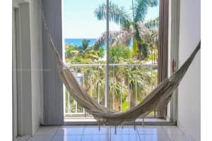 6450 Collins Ave APT 305, Miami Beach, FL 33141, Sold 06/27/22