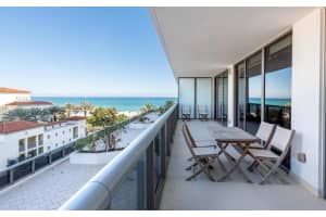 5875 Collins Ave APT 605, Miami Beach, FL 33140, Sold 10/17/22