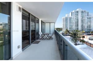 5875 Collins Ave APT 605, Miami Beach, FL 33140, Sold 10/17/22