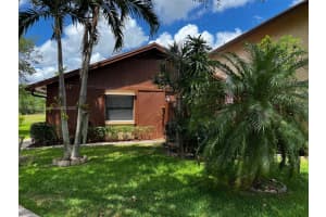 2237 Nova Village Dr, Davie, FL 33317, Sold 05/25/22